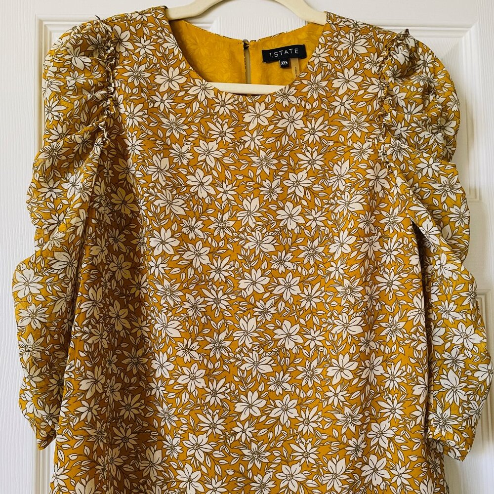 1.State Floral Top